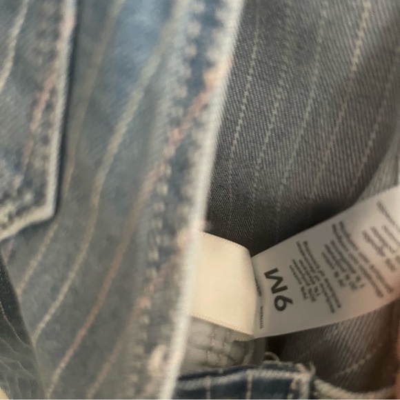 OshKosh 9 months overalls with rainbow threads - Picture 2 of 2